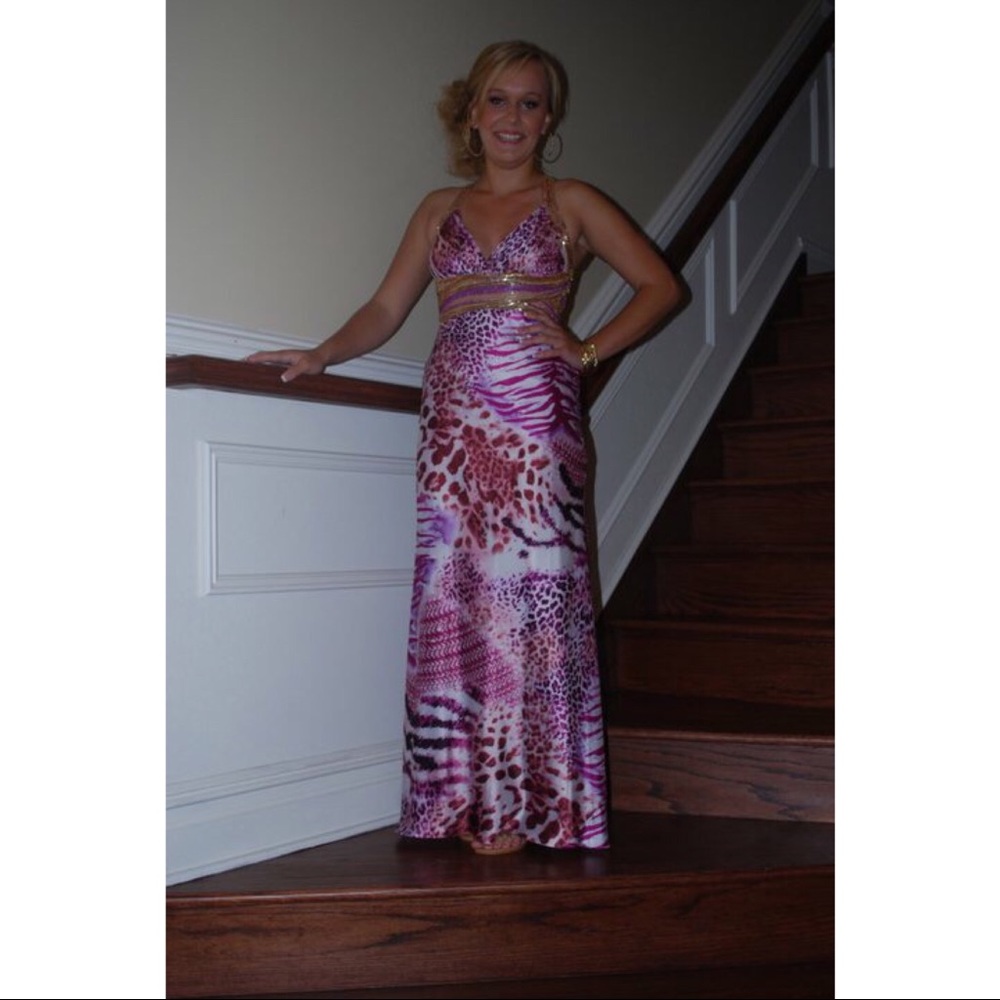 Prom dress - Picture 5 of 8